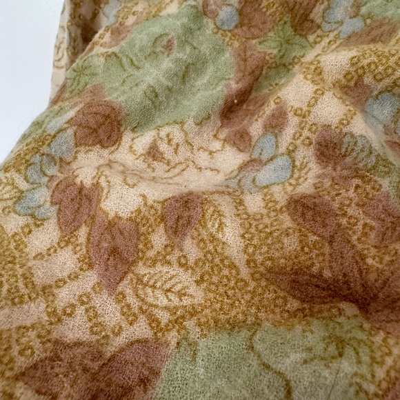 70s fleecy floral blouse - Picture 4 of 5